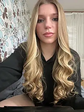 adel secret online show from March 18, 2026, 9:04 pm