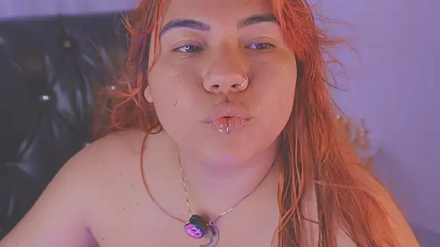 Samanta cutee online show from September 17, 2025, 1:35 pm