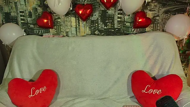 Snapshot of LuxuryGame chatting on February 12, 2026, 8:30 pm LuxuryGame online show from February 12, 2026, 8:30 pm