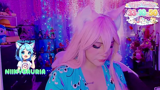  niiky online show from April 28, 2026, 3:38 pm