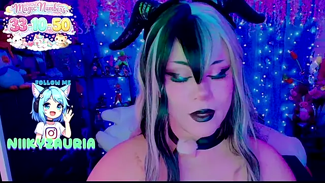  niiky online show from May 13, 2026, 10:11 am