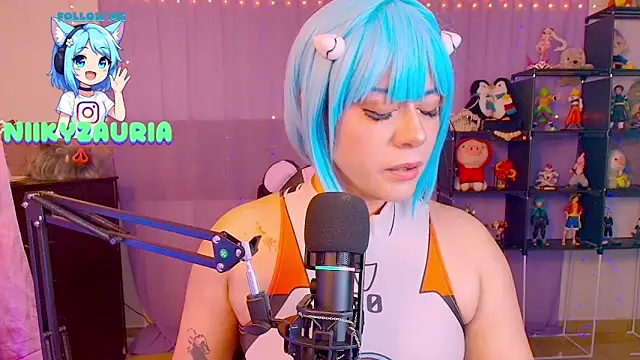  niiky online show from November 11, 2025, 10:32 am