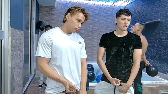 Boysgang sex online show from September 11, 2025, 11:43 am