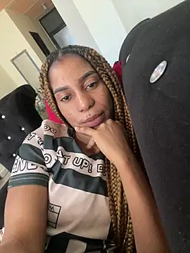 Snapshot of Amarantha_love69 chatting on June 11, 2026, 1:30 pm Amarantha love69 online show from June 11, 2026, 1:30 pm