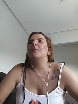 Bruninha Hot10 online show from June 18, 2026, 7:08 pm