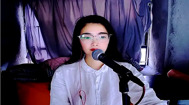 Floor oo online show from February 26, 2025, 9:33 am