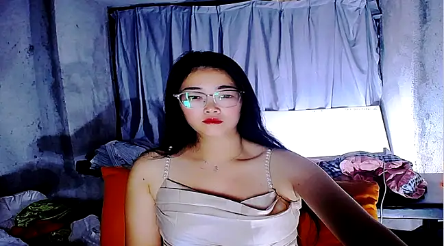 Floor oo online show from March 13, 2025, 10:32 pm