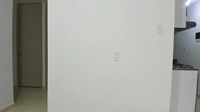 Emi latingirl online show from October 18, 2025, 9:22 am