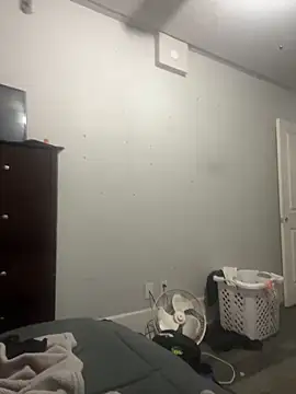 Snapshot of bigdick5157 chatting on February 11, 2026, 11:48 pm bigdick5157 online show from February 11, 2026, 11:48 pm