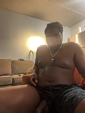 Snapshot of bigdick5157 chatting on March 11, 2026, 12:15 am bigdick5157 online show from March 11, 2026, 12:15 am