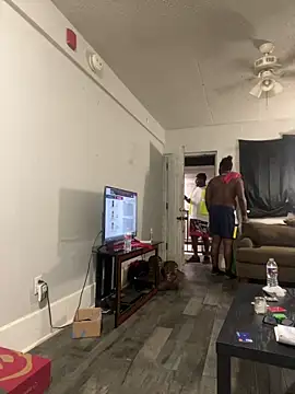 Snapshot of bigdick5157 chatting on March 4, 2026, 1:13 am bigdick5157 online show from March 4, 2026, 1:13 am