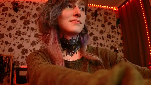 Littlespacemouse online show from September 12, 2025, 10:20 pm