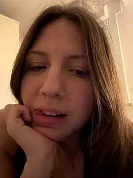 Sashabunny online show from November 30, 2025, 10:10 pm