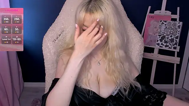 yourcutemouse online show from June 16, 2026, 4:07 pm