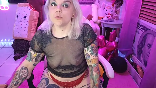 CherryBombBomb online show from March 2, 2025, 7:21 am