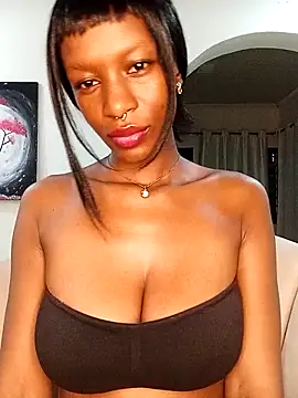 Ayrella02 online show from February 2, 2026, 1:48 am