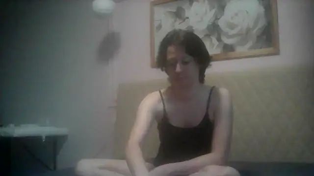 SunElizabeth online show from July 30, 2026, 4:17 pm