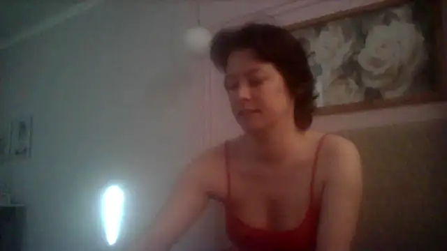 SunElizabeth online show from July 11, 2026, 3:07 am