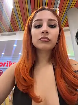 Mon Cherry online show from May 29, 2026, 1:11 am