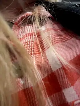 LavenderHot online show from April 26, 2026, 1:58 am