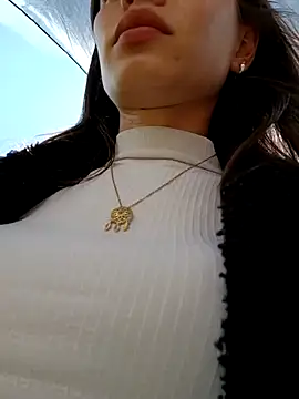 Snapshot of Violeta_12- chatting on March 11, 2026, 7:30 pm Violeta 12- online show from March 11, 2026, 7:30 pm