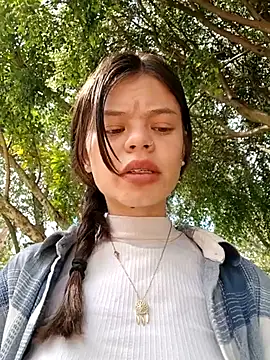 Snapshot of Violeta_12- chatting on March 23, 2026, 7:47 pm Violeta 12- online show from March 23, 2026, 7:47 pm