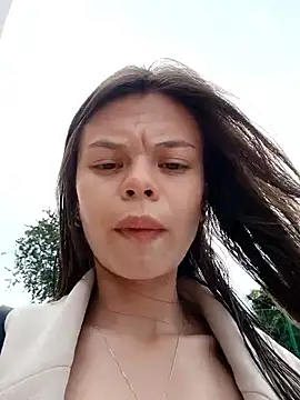Violeta 12- online show from May 11, 2026, 4:04 pm