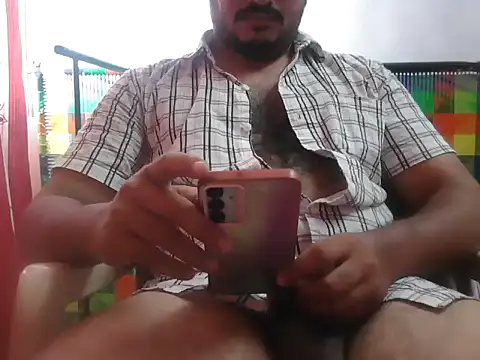 naughtymike0007 online show from June 25, 2026, 3:48 am