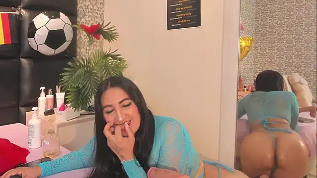 mature dollyy online show from July 4, 2026, 12:53 pm