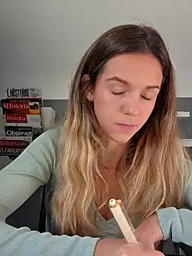 lucie mehott online show from October 2, 2025, 7:34 am