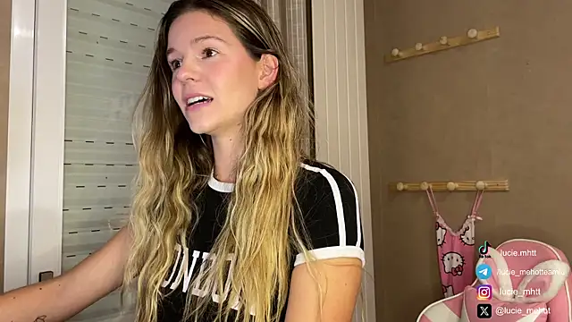 lucie mehott online show from September 10, 2025, 7:24 pm