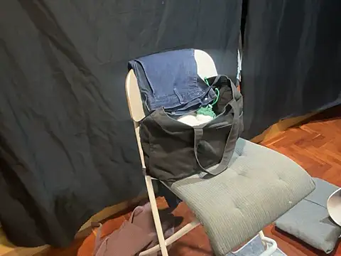 cloudboy kk8 online show from September 25, 2025, 5:08 pm