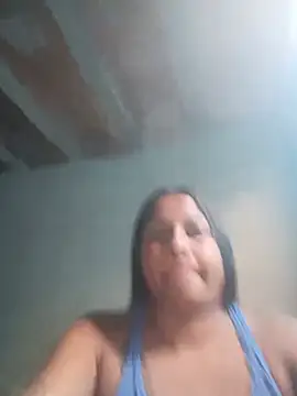 Giselabrunette25 online show from May 27, 2026, 2:46 pm