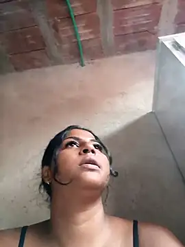 Giselabrunette25 online show from February 25, 2026, 5:46 pm