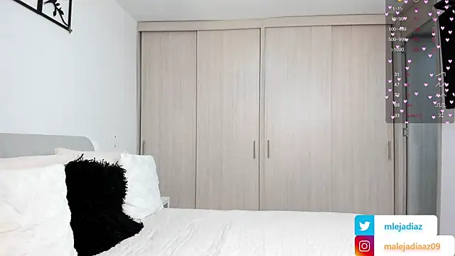 MalejaDiaz  online show from March 20, 2025, 9:56 pm