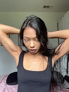 yummyrina online show from June 17, 2026, 8:08 pm