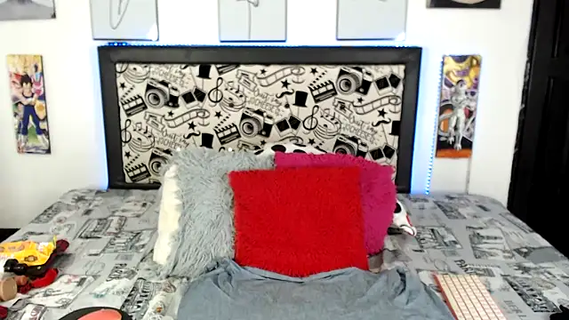 Snapshot of Rihana14 chatting on March 28, 2026, 10:11 pm Rihana14 online show from March 28, 2026, 10:11 pm