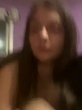 Snapshot of itzcheyduh chatting on November 22, 2025, 12:54 am itzcheyduh online show from November 22, 2025, 12:54 am