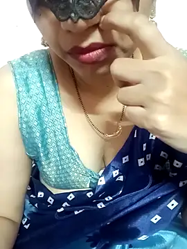 Snapshot of Hotanita99 chatting on November 5, 2025, 5:54 am Hotanita99 online show from November 5, 2025, 5:54 am