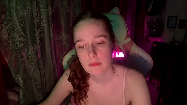 Snapshot of pearl_princess_ chatting on July 28, 2026, 8:52 pm pearl princess online show from July 28, 2026, 8:52 pm