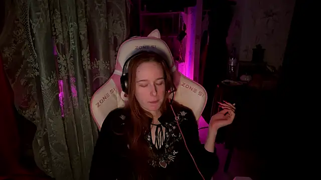 pearl princess  online show from April 28, 2026, 2:27 am