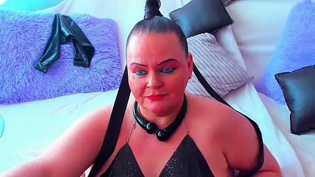 MilanaBiegert online show from March 19, 2025, 10:11 am