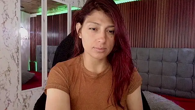 elena detroya online show from July 20, 2026, 12:51 pm