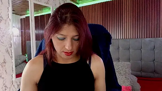 elena detroya online show from July 13, 2026, 12:48 pm