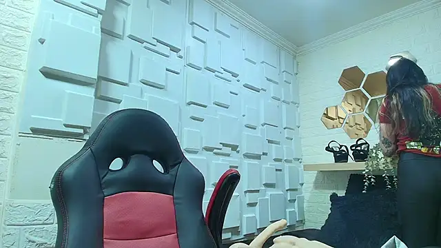 Naughty Kittenm online show from November 21, 2025, 11:42 am