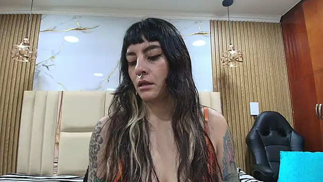 Naughty Kittenm online show from July 1, 2026, 11:32 am