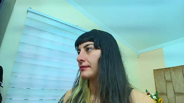 Naughty Kittenm online show from September 27, 2025, 11:38 am