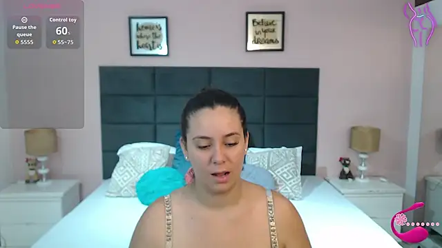 MadisonJenner online show from October 5, 2025, 11:01 am