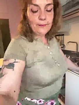 Sunbelxx online show from June 17, 2026, 8:03 am