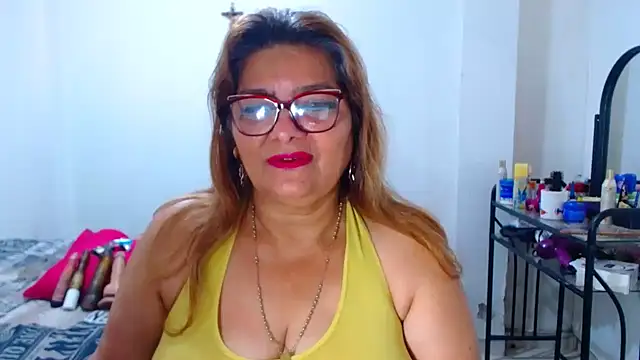 maturehot649 online show from February 24, 2026, 10:43 pm